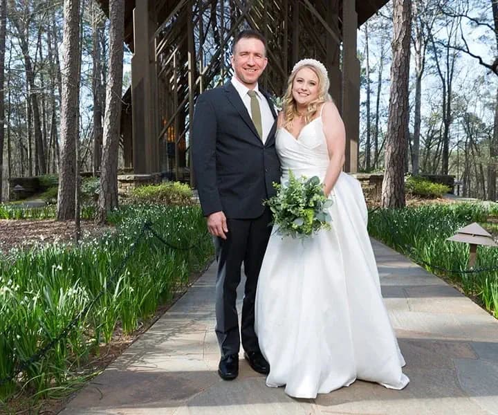 Anthony Chapel Wedding: The Diers' Garvan Woodland Gardens Ceremony